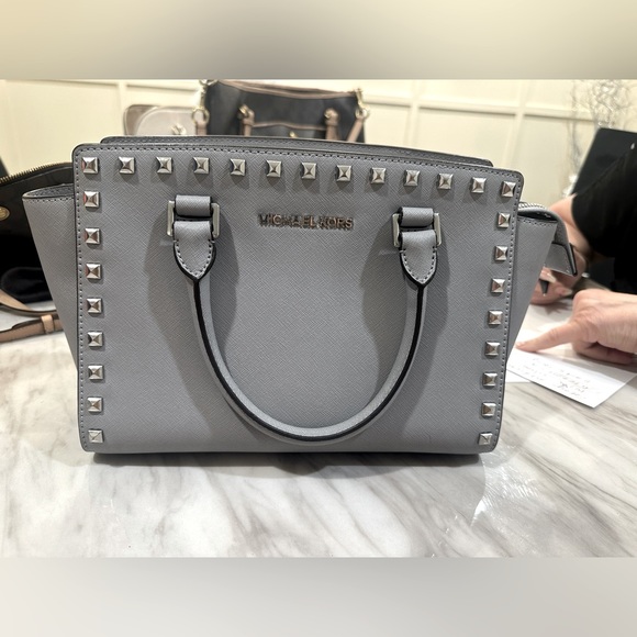 Michael Kors Handbags - Authentic Michael Kors medium size hand held bag